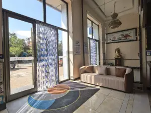 Xinze Hotel