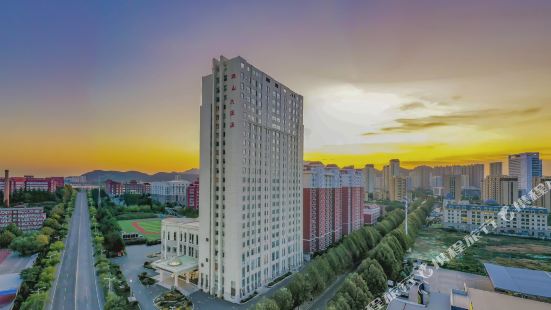 Zhushan Hotel