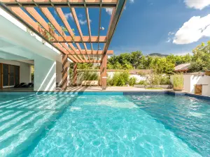 Hot Spring Resort Hotel