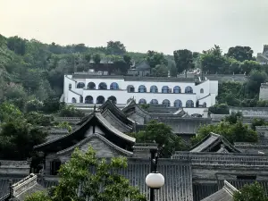 安隱温泉リゾートホテル（忻州古城）