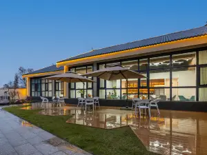 Nilka County Hive Impression Homestay