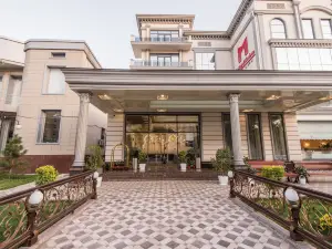 The Royal Mezbon Hotel & Spa
