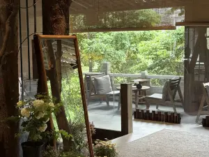 Shishe · Spring Home Inn (Dujiangyan Irrigation Project Scenic Spot Nanqiao Store)