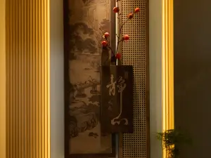 Delingha Yuzhilan Qingshe Chinese Inn
