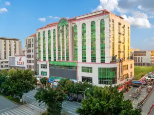 Langyi Select Hotel (Guangzhou Baiyun International Airport Renhe Subway Station)