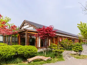Shanghai Country House Shihu Theme Homestay