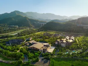 New World Qingyuan Hotel