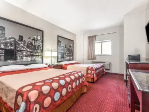 Super 8 by Wyndham North Bergen NJ/NYC Area