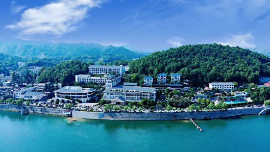Mingyang Hot Spring International Tourism Holiday Conference Center