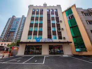 โรงแรม HanTing (สถานีรถไฟใต้ดินวิทยาลัยแพทยศาสตร์เสิ่นหยาง)