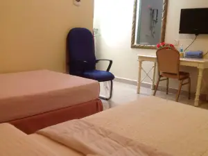 Hotel Morning Glory