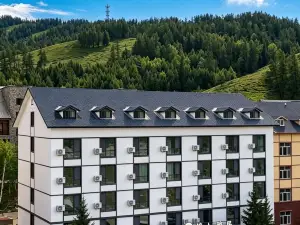 Kanas H Resort