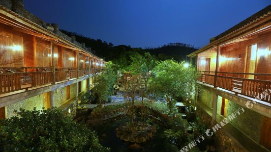 Shuimu Yuntian Forest Holiday Resort