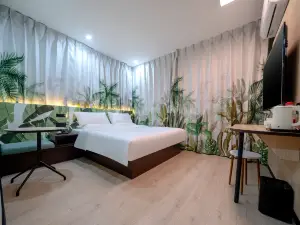 Haiyou Hotel (Baoding Wangdu Bus Station)