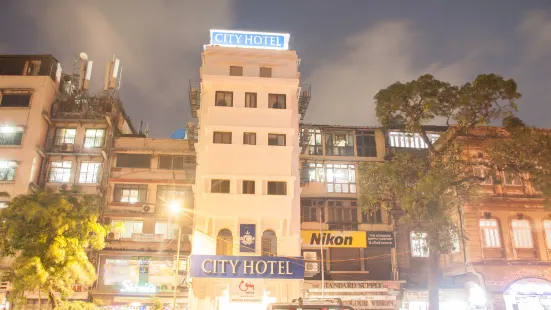 호텔 시티 팰리스 뭄바이