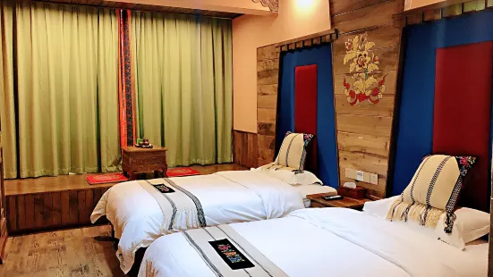 Dongnvqing Culture Theme Hotel