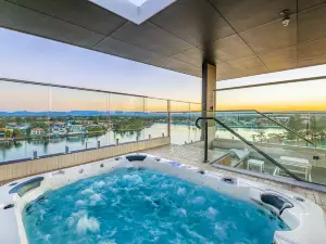 Peninsular Gold Coast