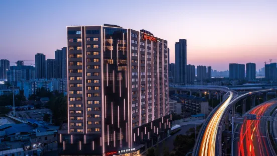 Hampton by Hilton Wuhan Baishazhou Avenue Hotel
