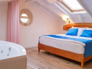 Rebetiko Hotel