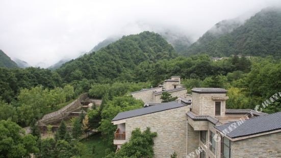 Jinyuan Pangu Mountain Villa