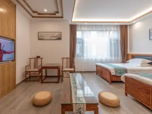 Huari Grand Hotel (Jiuhua Mountain Transfer Center)