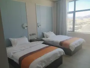 Convenient Hotel Aung Ren Yihao