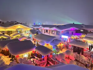 闊蘭廳丨Snow Mountain·180°雪山觀景度假美宿（雪穀風景區店）
