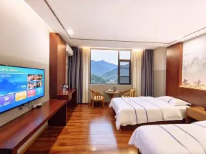 Mojiang XinXing Business Hotel