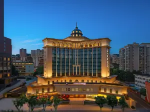 Lavande Hotel (Yichang CBD Huaxiang Hotel)