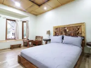 Alloyna Country Cottage Brastagi