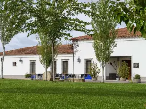 Hotel Rural Arroyo La Plata by Bossh Hotels