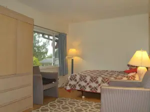 Seaside Villa Motel & RV Park