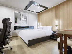 Wonju Nine Self-service Motel