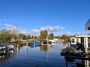 Quiet Waterloft Near Amsterdam and Schiphol WS11