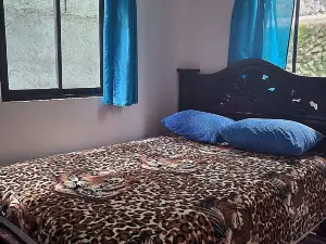 downtown montezuma hostal