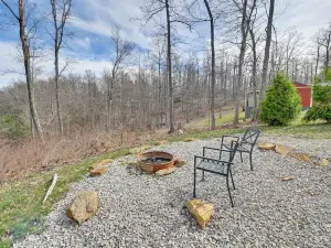 Hot Tub + Fire Pit: Frenchburg Cabin on 1 Acre