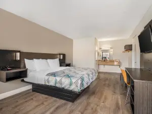 Travelodge by Wyndham Norfolk Airport