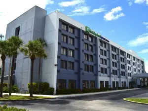 Holiday Inn Express & Suites MIAMI - HIALEAH by IHG