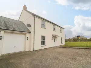 15 Tower Meadows