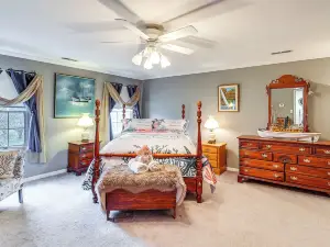 Spacious Trappe Getaway w/ Outdoor Pool & Gazebo!