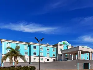 Holiday Inn Express & Suites PORT LAVACA by IHG
