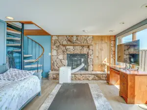 Spacious Riverfront Home w/ Dock in St Clair!