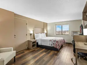 Red Roof Inn Ames