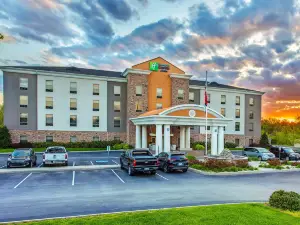 Holiday Inn Express & Suites MORRISTOWN by IHG