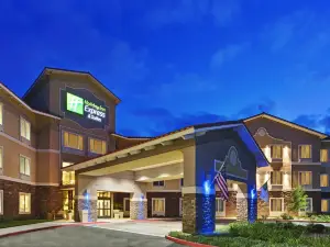 Holiday Inn Express & Suites BEAUMONT - OAK VALLEY by IHG