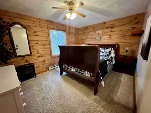Cozy Forest Cabin Surrounded by Trees near Stone Mountain State Park, North Carolina