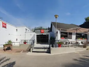 Ibis Dieppe Val Druel