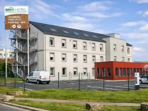 Brit Hotel Confort Roissy Saint-Witz