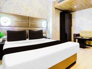 Super OYO Hotel O Vivekanand Marg