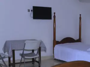 Rainbow Guest House Bundibugyo